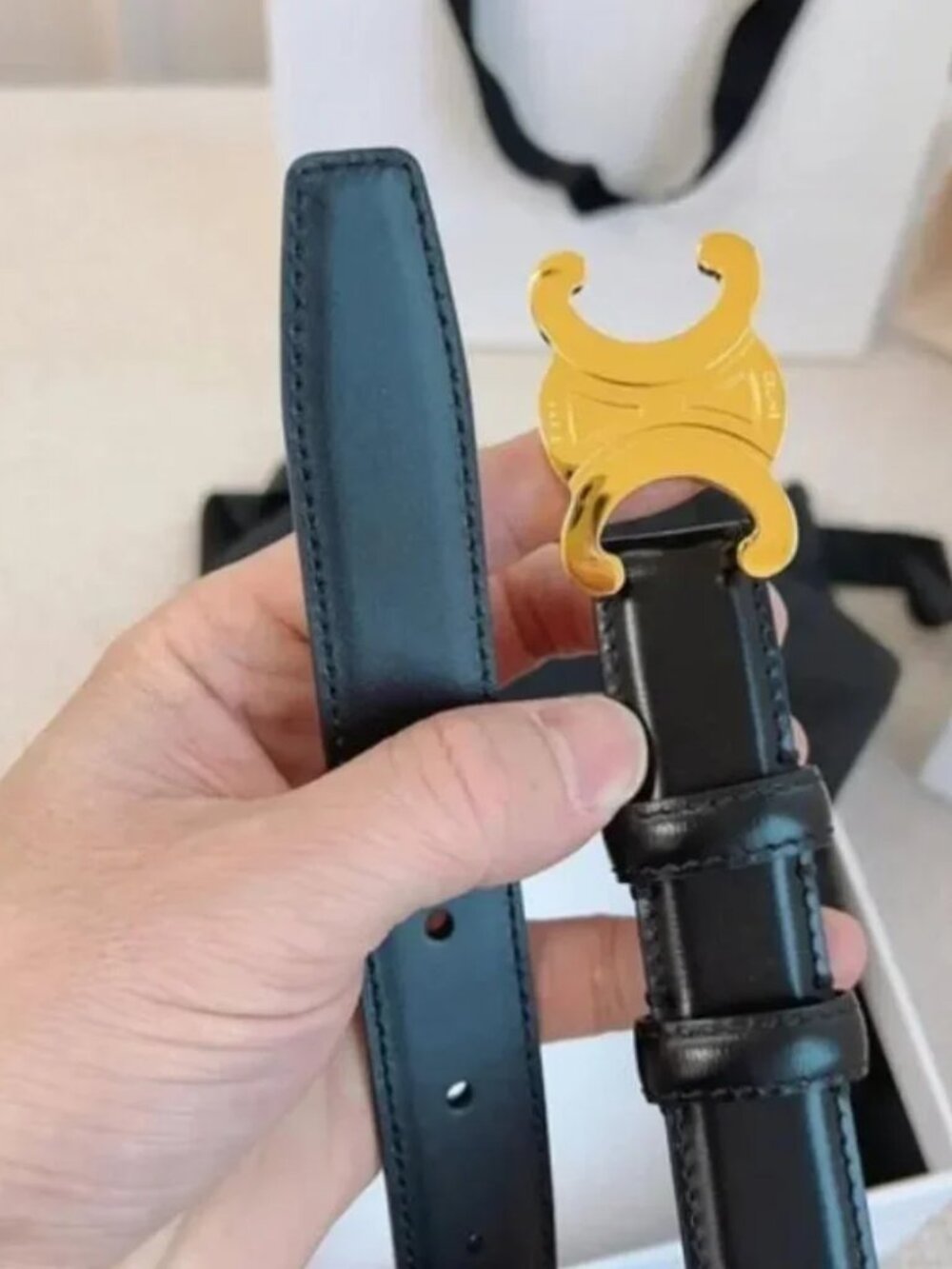 CELINE Triomphe Belt Size 95 - With Original Box - Picture 5 of 5